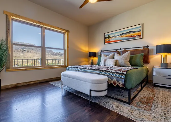 The Yellowstone- Soak In Panoramic Views, Wapiti Cabin, Dogs Ok Сasa de vacaciones