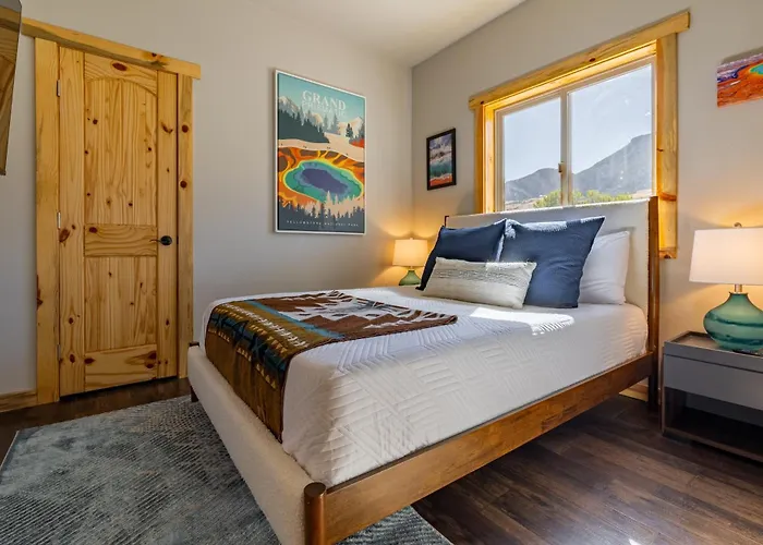 The Yellowstone- Soak In Panoramic Views, Wapiti Cabin, Dogs Ok Сasa de vacaciones *