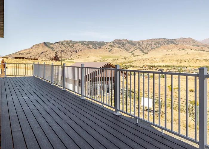 The Yellowstone- Soak In Panoramic Views, Wapiti Cabin, Dogs Ok Сasa de vacaciones Cody