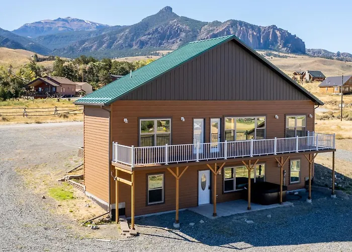 Сasa de vacaciones The Yellowstone- Soak In Panoramic Views, Wapiti Cabin, Dogs Ok