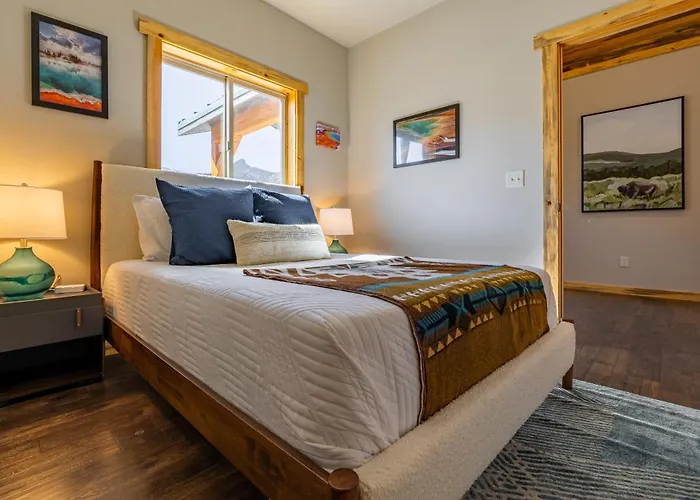 The Yellowstone- Soak In Panoramic Views, Wapiti Cabin, Dogs Ok Сasa de vacaciones *