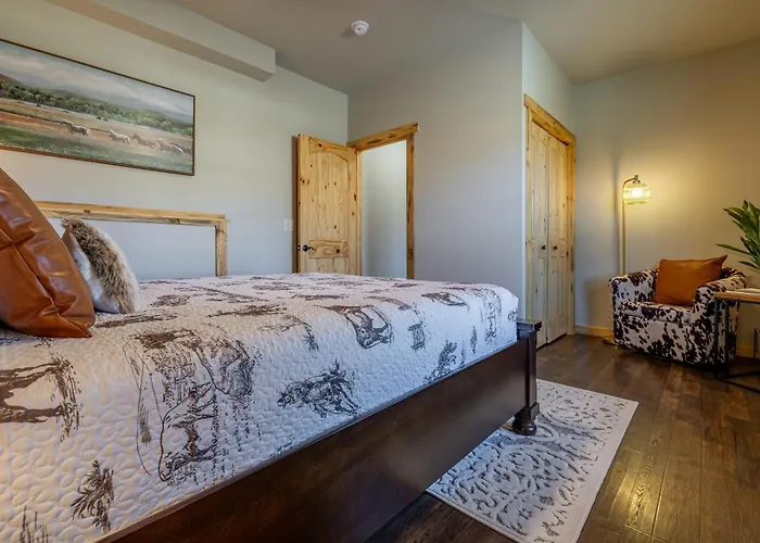Сasa de vacaciones The Yellowstone- Soak In Panoramic Views, Wapiti Cabin, Dogs Ok Cody